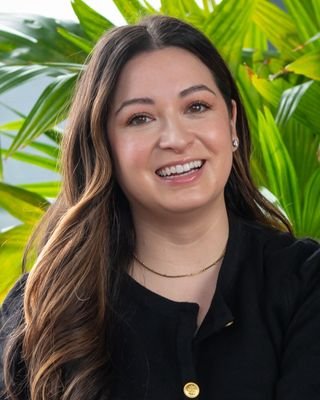 Nicole Krahn Nicole Krahn